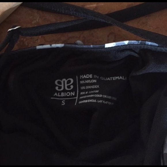 Albion fit one piece swimsuit - Picture 4 of 4